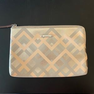 Stella & Dot Metallic Zippered Clutch